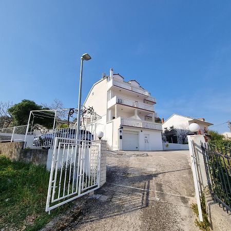 Villa Nena In Central Dalmatia Trogir Exterior foto